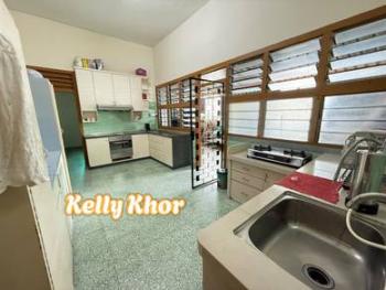 Bungalow at Jalan wee Hein Tze, Tanjung Bungah, photo 3