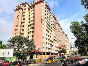 Apartmen di Anggerik Villa, Kajang, foto 5