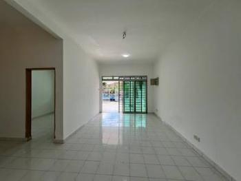 Living & dining – House at Jalan Gaya, Tebrau, photo 2