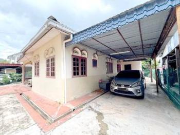 Kampung Dato Mufti Shuib, Ampang的平房，照片4