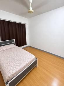Bilik tidur – Pangsapuri di Flat Balau, Johor Bahru, foto 2