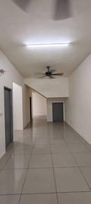 Perdana LBS Alam Perdana, Puncak Alam的联排别墅，照片4
