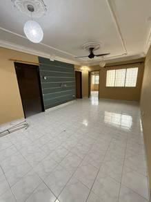 Apartmen di Subang Suria, Shah Alam, foto 1