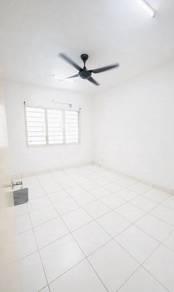 Apartment at Pangsapuri Seri Pinang, Setia Alam, photo 8