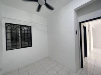 Apartment at Sri Dahlia, Kajang, photo 9