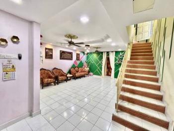 Rumah di Taman Alam Jaya, Puncak Alam, foto 9