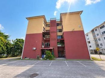 Taman Bukit Perdana 2, Batu Pahat的平层住宅，照片1