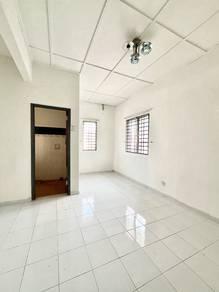 Bedroom – Bungalow at Desa 10, Rawang, photo 6
