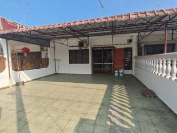House at 310 Jalan Nibong, Kulai, photo 3