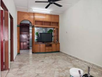 House at 310 Jalan Nibong, Kulai, photo 4