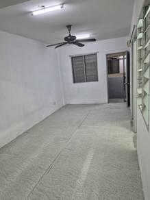 Taman Industri Lembah Jaya, Ampang的公寓，照片1