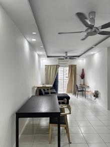 Living & dining – Apartment at Residensi Alam Damai, Cheras, photo 5