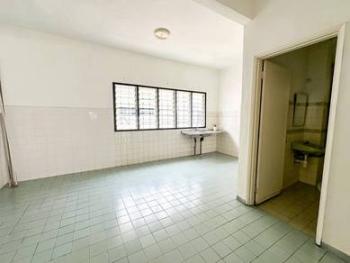 Rumah di Usj 4, Subang Jaya, foto 5