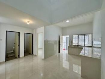 House at Jalan Teratai, Taman Johor Jaya, Johor Bahru, photo 2