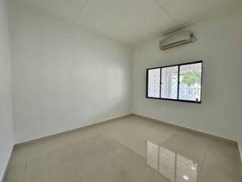 House at Jalan Teratai, Taman Johor Jaya, Johor Bahru, photo 4