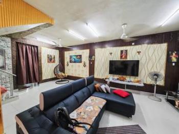 Ruang tamu & makan – Rumah di Bandar Tiram, Ulu Tiram, foto 1