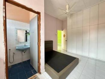 Rumah Bandar di Lorong Kenari, Sungai Ara, foto 8