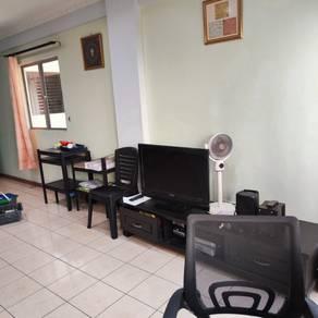 Kondominium di Belimbing Heights, Seri Kembangan, foto 4