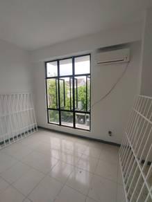 Bilik tidur – Rumah Bandar di Park Villa, Puchong, foto 5