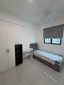 Kondominium di Ideal Venice, Gelugor, foto 5