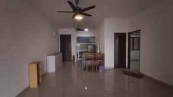 客厅/饭厅 – Residensi Zamrud, Kajang的共管公寓，照片2