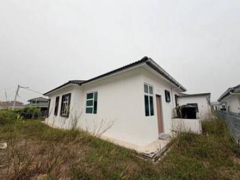 Banglo di Taman Belimbing Setia, Durian Tunggal, foto 3