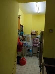 Apartment at Sri Teratai, Puchong, photo 2