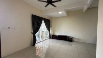 Pearl Residence, Simpang Ampat的房屋，照片1