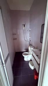 Bathroom – House at Pulai Mutiara, Johor Bahru, photo 8