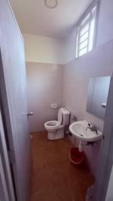 Bathroom – House at Pulai Mutiara, Johor Bahru, photo 5