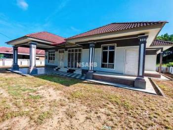 Bungalow at Kg Pangkal Petai, Machang, photo 1