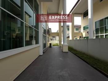 Rumah di Taman Bayshore, Miri, foto 6