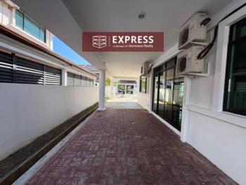 Rumah di Taman Bayshore, Miri, foto 5