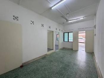 Taman Pertama, Batu Berendam的房屋，照片7