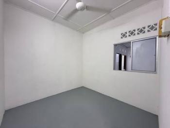 Taman Pertama, Batu Berendam的房屋，照片6
