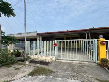Exterior – House at Taman Kolombong, Kota Kinabalu, photo 1