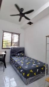 Room at Bukit Indah, Iskandar Puteri, photo 8