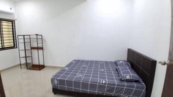 Room at Bukit Indah, Iskandar Puteri, photo 9