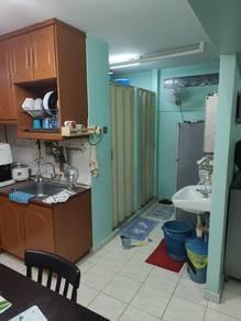 Bathroom – Flat at Taman Green, Paya Terubong, photo 3