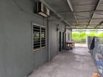 Kg Tasek Permai, Ampang的房屋，照片2