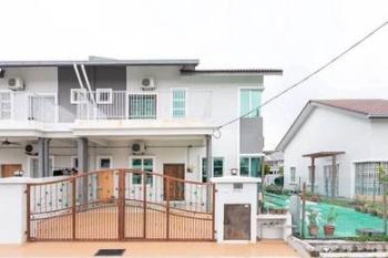 Luaran – Rumah di Labu Lanjut, Salak Tinggi, foto 1