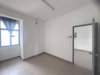 Townhouse at TAMAN ADDA HEIGHTS 8/X, Johor Bahru, photo 6
