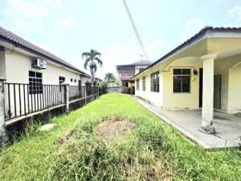 Bungalow at Sg Isap Damai, Kuantan, photo 4