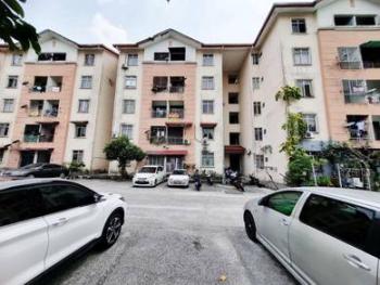Apartment at Jalan Pulau Angsa U10/14, Shah Alam, photo 2