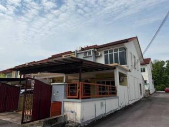 Taman Pelangi Semenyih 2, Semenyih的房屋，照片1
