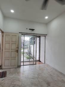 Rumah di Taman Kinrara Seksyen 1, Puchong, foto 2