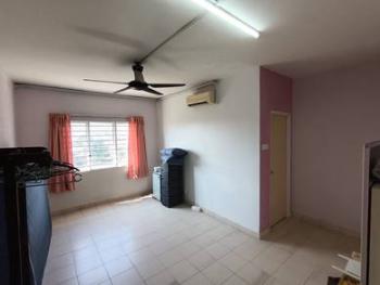 Apartmen di Serdang Villa, Seri Kembangan, foto 10