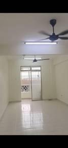 Apartment at Bayu Puteri 2, Johor Bahru, photo 1
