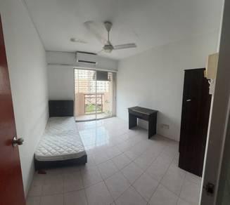 Apartment at Pangsapuri Damai, Subang Bestari, photo 2