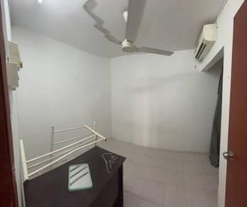 Apartment at Pangsapuri Damai, Subang Bestari, photo 6